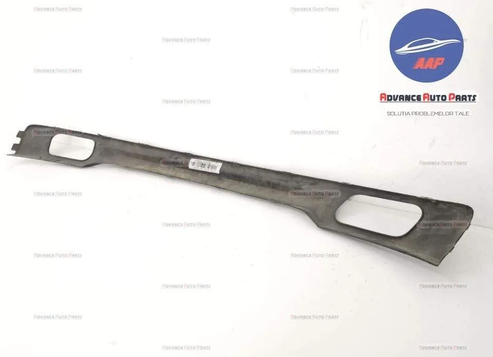 Difuzor spate - originala in stare buna BMW  Seria 3  E90/E91/E92/E93 - Foto 5