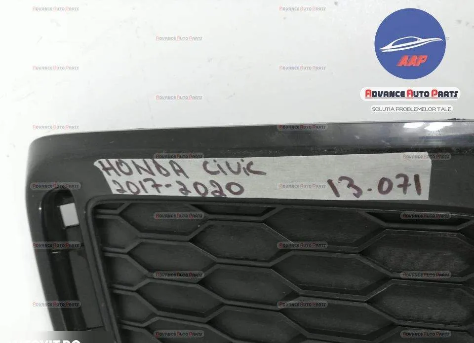 Grila dreapta bara spate originala Honda  Civic  10 [2015 - 2020] - Foto 5