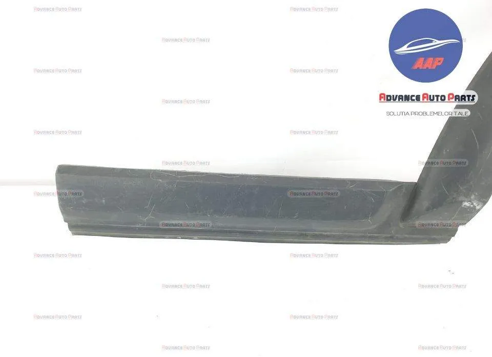 Bandou overfender stanga spate 2004-2009 originala Land Rover  Defende - Foto 2