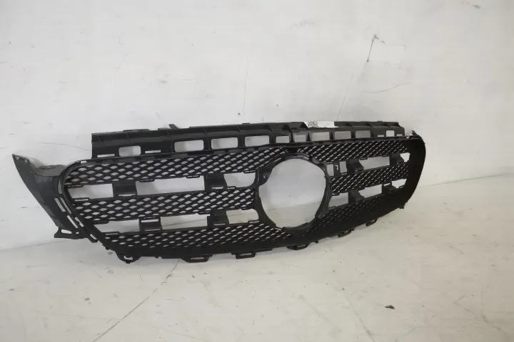 Grila Centrala Radiator Originala In Stare Buna Mercedes-Benz  E-Class - Foto 2