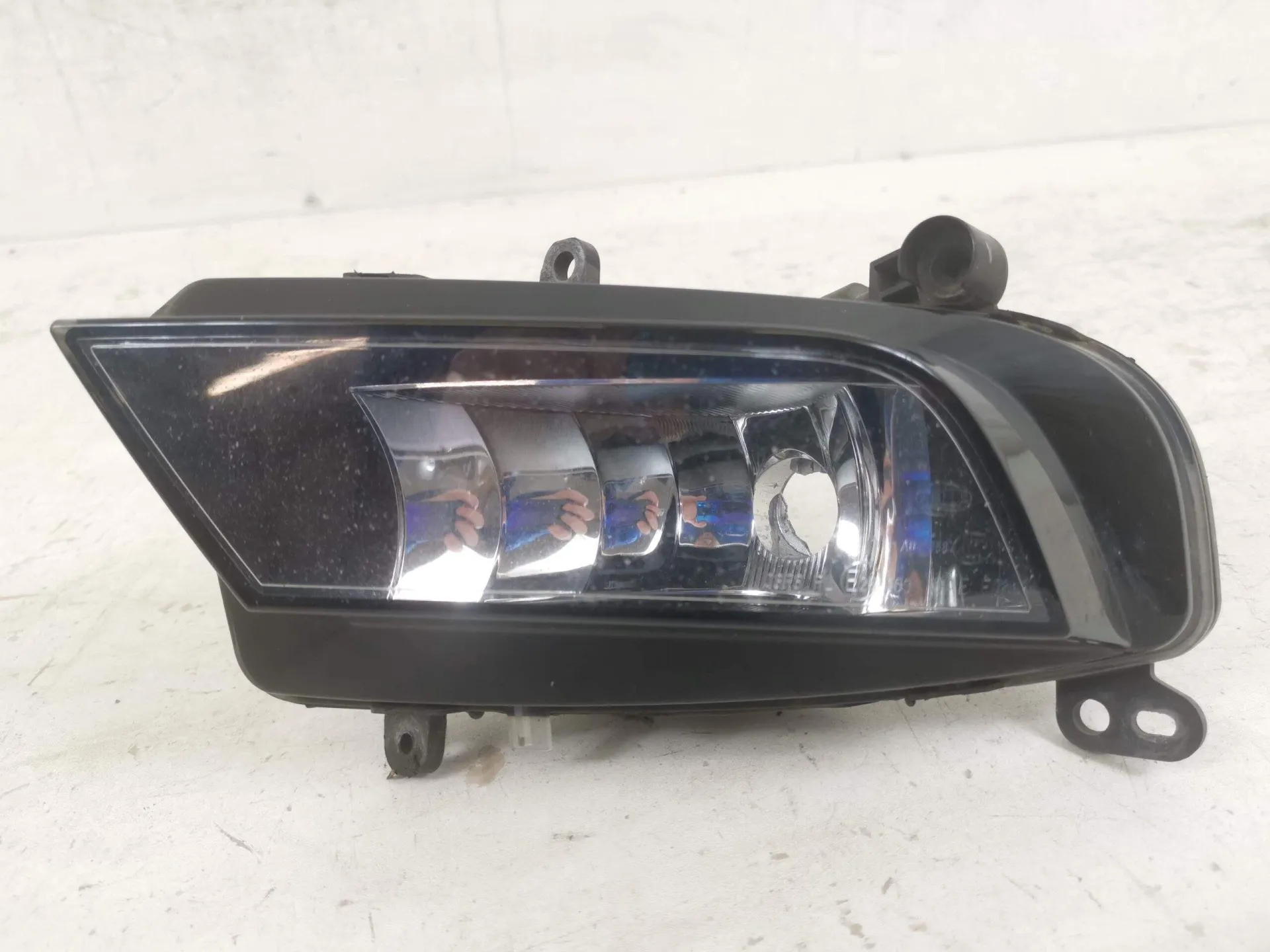 Proiector Ceata Stanga Audi A4 B8/8K [facelift] 2011 2012 2013 2014 2015 2016 Original In Stare Buna