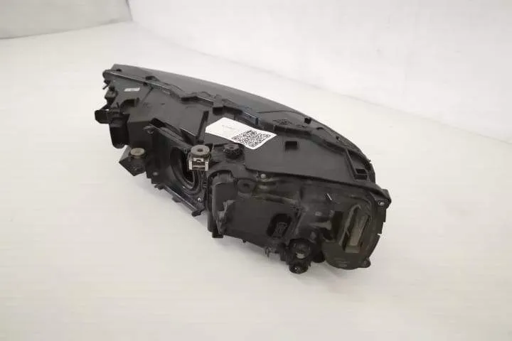 Far Dreapta Original Full Led In Stare Buna Audi  Q7  4M [2015 - 2020] - Foto 6