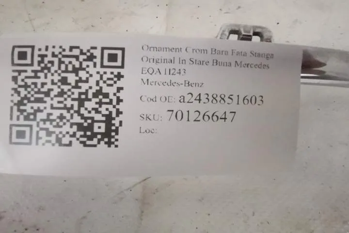 Ornament Crom Bara Fata Stanga Original In Stare Buna Mercedes EQA H24 - Foto 5