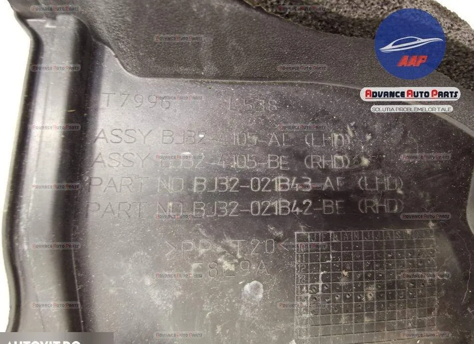 Grila stergator originala in stare buna Land Rover  Range Rover Evoque - Foto 3