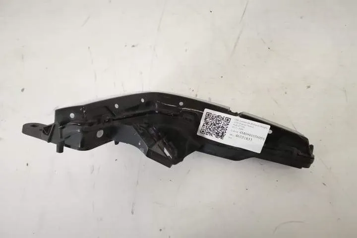 DRL Lumina De Zi Partea Dreapta LED Original Avariat Audi  Q7  4M [201 - Foto 4