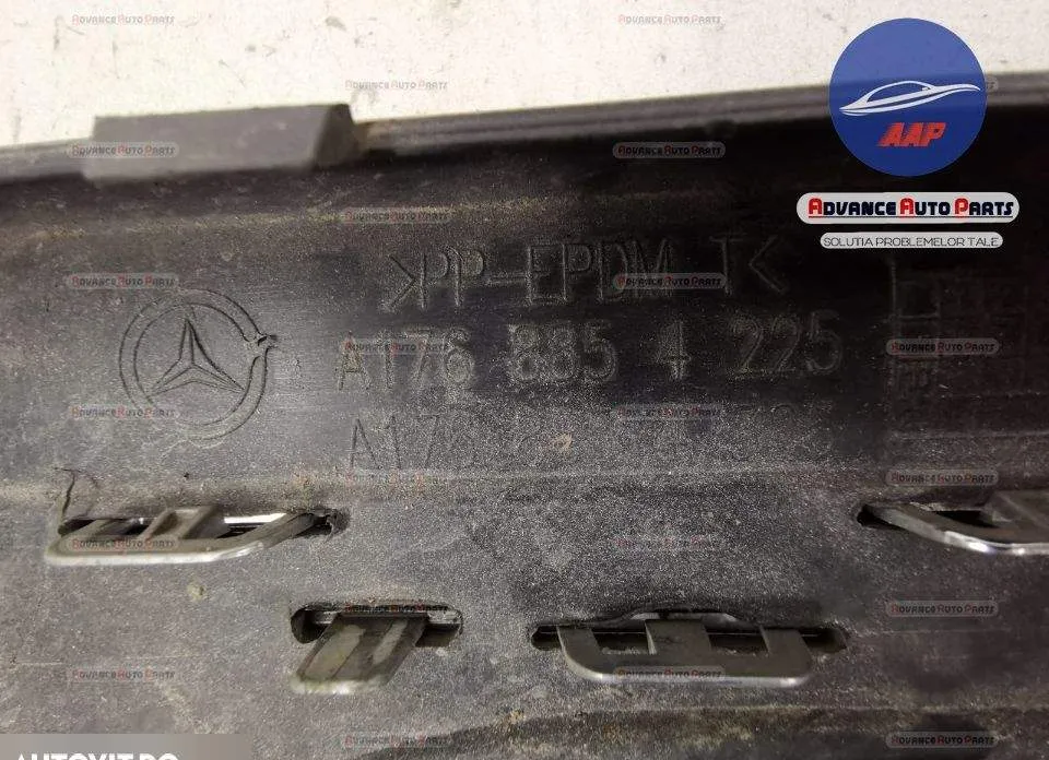 Fusta fata originala in stare buna Mercedes-Benz  A-Class  W176 [facel - Foto 5