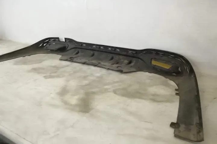 Spoiler Bara Spate Original In Stare Buna  AMG Mercedes-Benz  C-Class - Foto 6