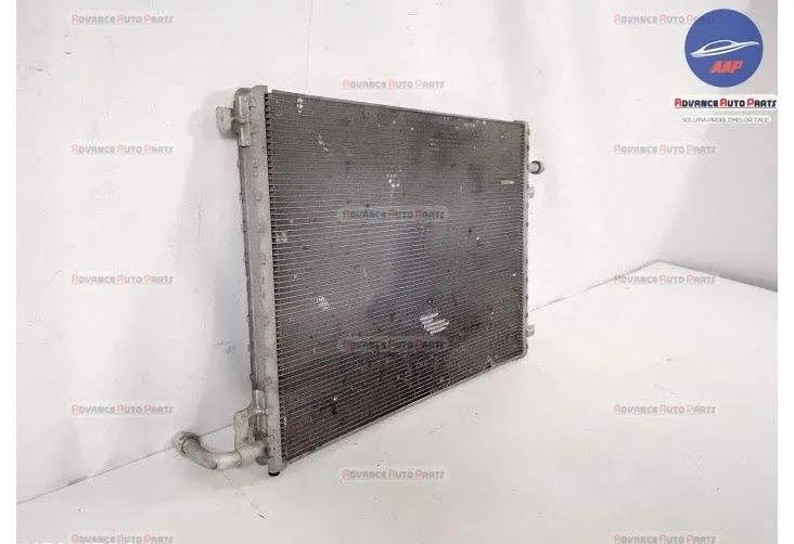 Radiator Suplimentar Apa original Land Rover  Range Rover Evoque  L551 - Foto 3
