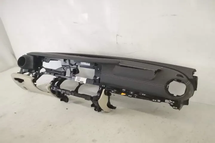 Plansa Bord Originala AIRBAG Sarit Mercedes-Benz  AMG GT  W290 [2018 - - Foto 3