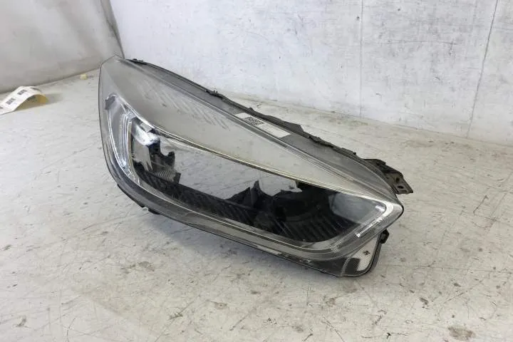Sticla Far Dreapta Cu Interior Originala In Stare Buna Ford  Kuga  2 [ - Foto 3