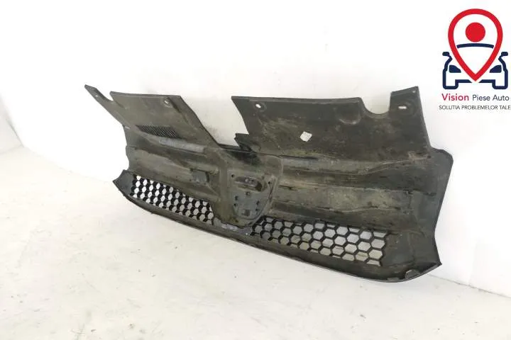 Grila Centrala Radiator Originala In Stare Buna Dacia  Logan  2 [2013 - Foto 6