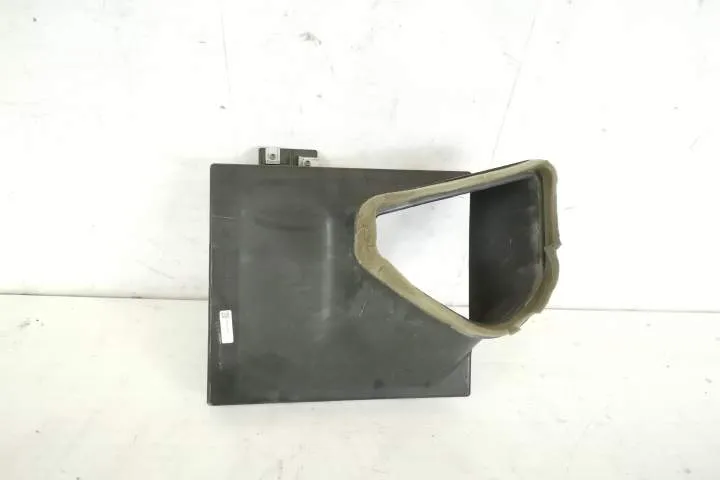Deflector Aer Dreapta Intercooler original in stare buna  Land Rover