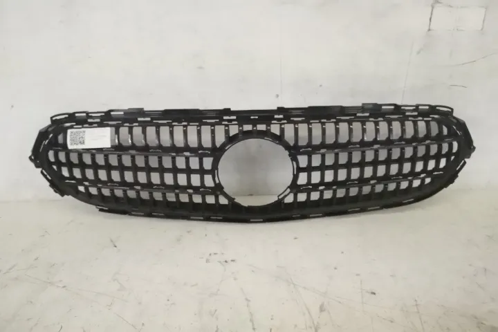 Grila Centrala Originala In Stare Buna Mercedes-Benz  E-Class  W213 [f