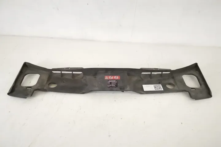 Acoperire trager original in stare buna Mercedes-Benz  CLS-Class  C218