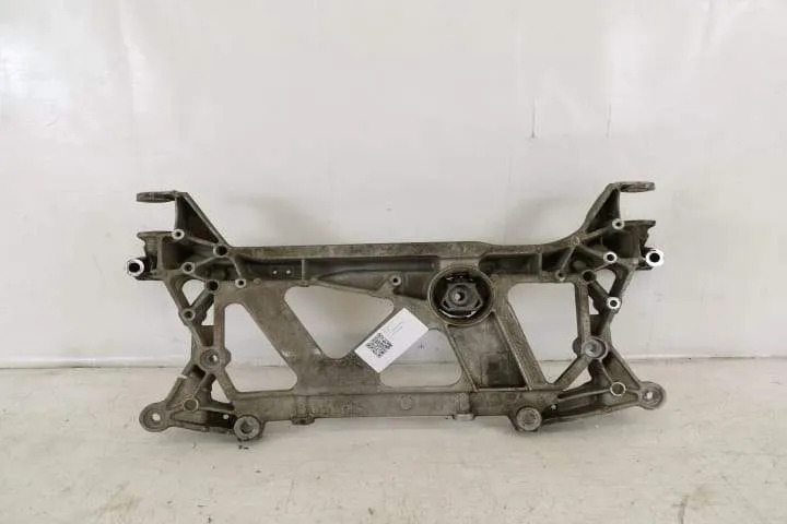 Cadru Suspensie Original In Stare Buna 2022 2023 Audi  RS 3