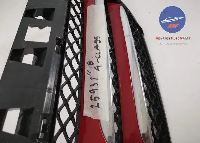 Grila Centrala Radiator originala Mercedes-Benz  A-Class  W176 [2012 - - Foto 6