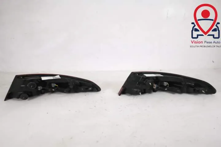 Stop Aripa Stanga Led Original In Stare Buna Jaguar  XF  X250 [2007 - - Foto 4