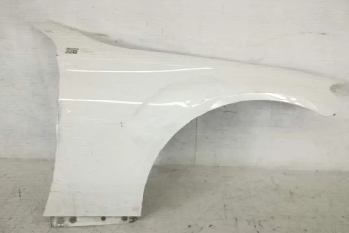 Aripa Dreapta Fata Originala Mercedes-Benz  C-Class  W205/S205/C205 [2