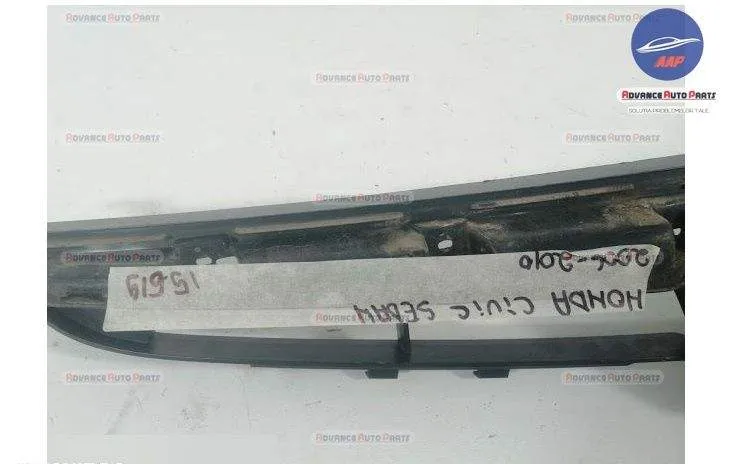 Intaritura Grila Centrala originala  Honda  Civic  8 [2005 - 2008] - Foto 5