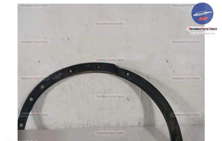 Bandou Overfender Stanga Spate original cu loc pentru senzor Jaguar  E - Foto 6
