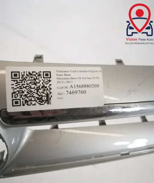 Ornament Grila Centrala Original In Stare Buna Mercedes-Benz  GLA-Clas - Foto 7