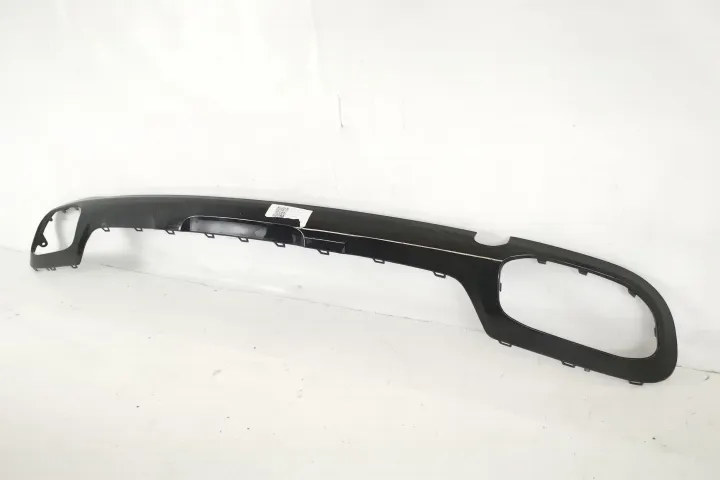 Ornament Fusta Spoiler Bara Spate Original In Stare Buna  Mercedes-Ben - Foto 3