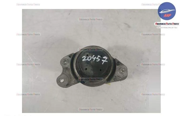 Tampon Motor Dreapta originala Mercedes-Benz  C-Class  W205/S205/C205