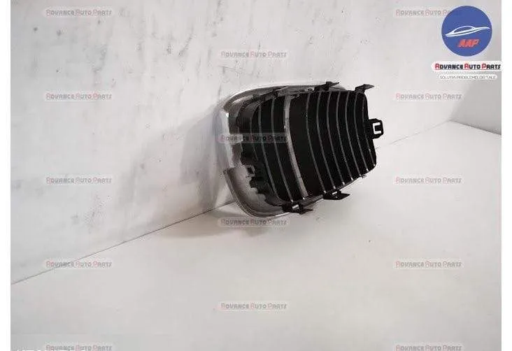 Grila Centrala Nara Stanga originala BMW  Seria 3  F30/F31/F34 [2011 - - Foto 5