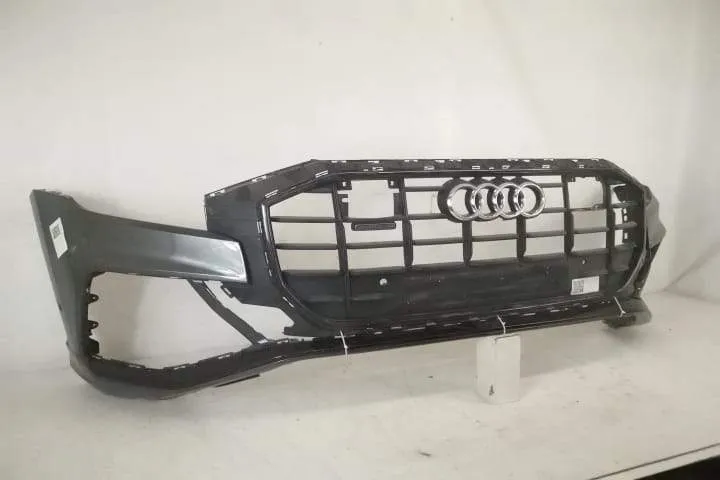 Bara Fata Originala Cu Grila Centrala Radiator In Stare Buna SQ 8 SQ8 - Foto 2