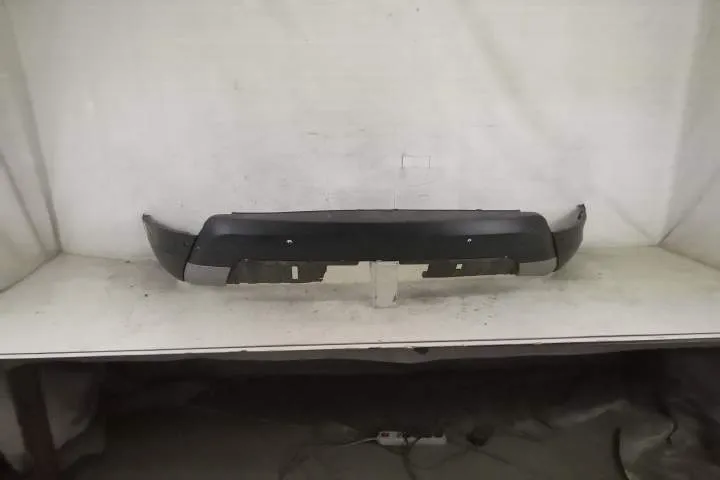 Bara Spate Originala Cu Senzori In Stare Buna  Land Rover  Discovery