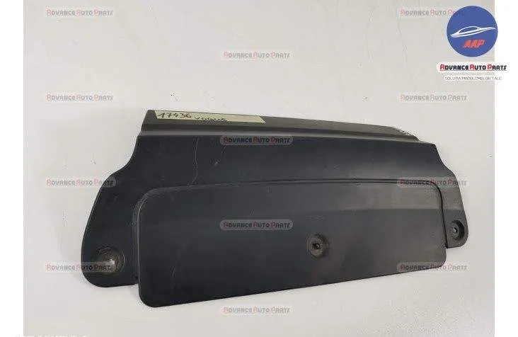 Ornament Spoiler Fusta Bara Spate original Vogue Land Rover  Range Rov - Foto 3