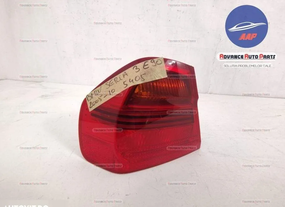 Stop stanga cu halogen LED - original in stare buna BMW  Seria 3  E90/ - Foto 1