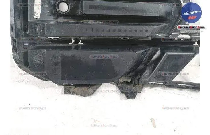 Grila Proiector Stanga originala cu senzori BMW  X5  G05 [2018 - 2023] - Foto 4