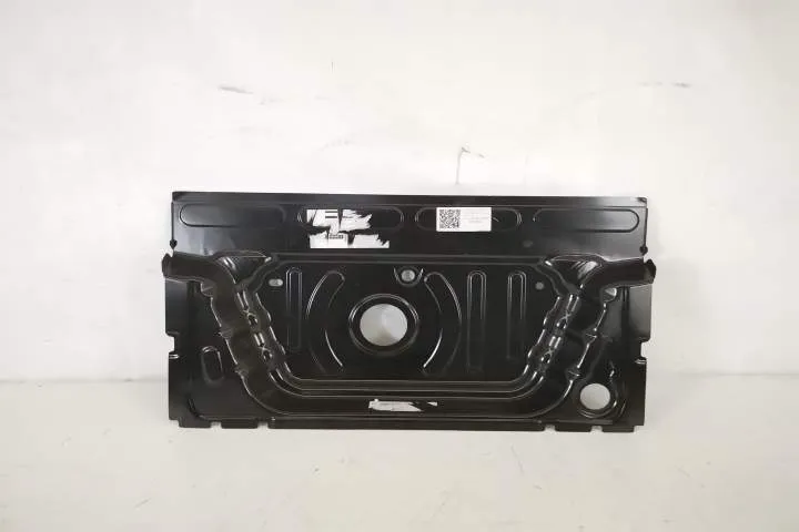 Compartiment Roata Motor Original In Stare Buna Scut Podea Mercedes-Be