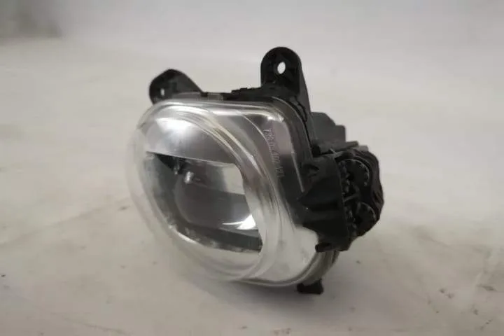 Proiector Ceata stanga  Led Original In Stare Buna X5 F15 / X6 F16 BMW - Foto 3