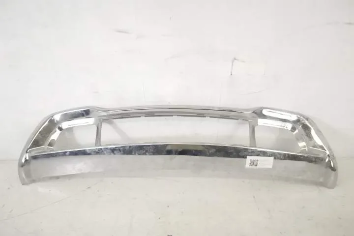 Ornament Crom Fusta Spoiler Bara Fata Original In Stare Buna Jeep  Gra