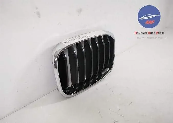 Grila Centrala Stanga originala BMW  Seria 3  6  [facelift] [2015 - 20 - Foto 2