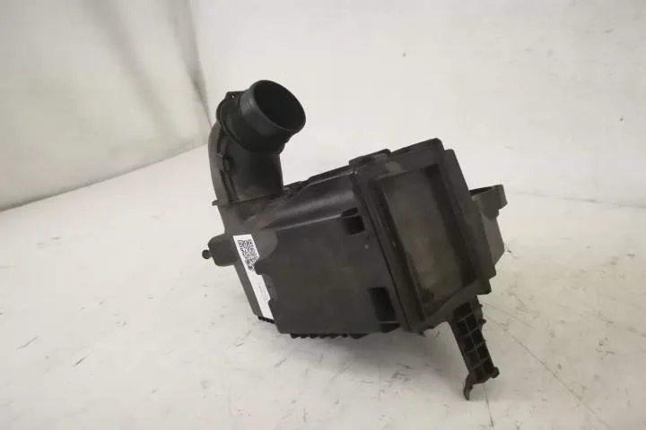 Carcasa Filtru Aer Originala In Stare Buna Dacia  Sandero  2 [2013 - 2 - Foto 3