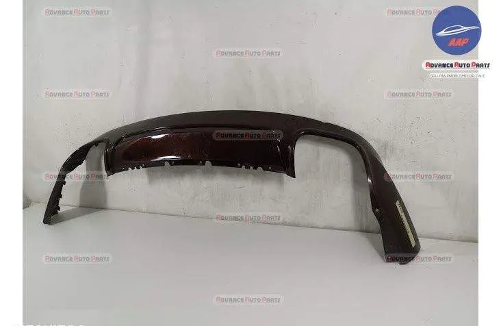 Spoiler Fusta Bara Spate original Maserati  Levante  1 [2016 - 2020] - Foto 2