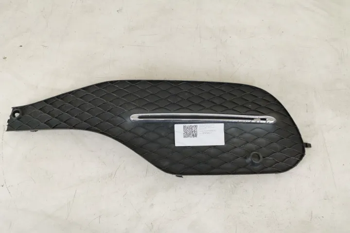 Grila Proiector Laterala Stanga Originala In Stare Buna  Mercedes-Benz
